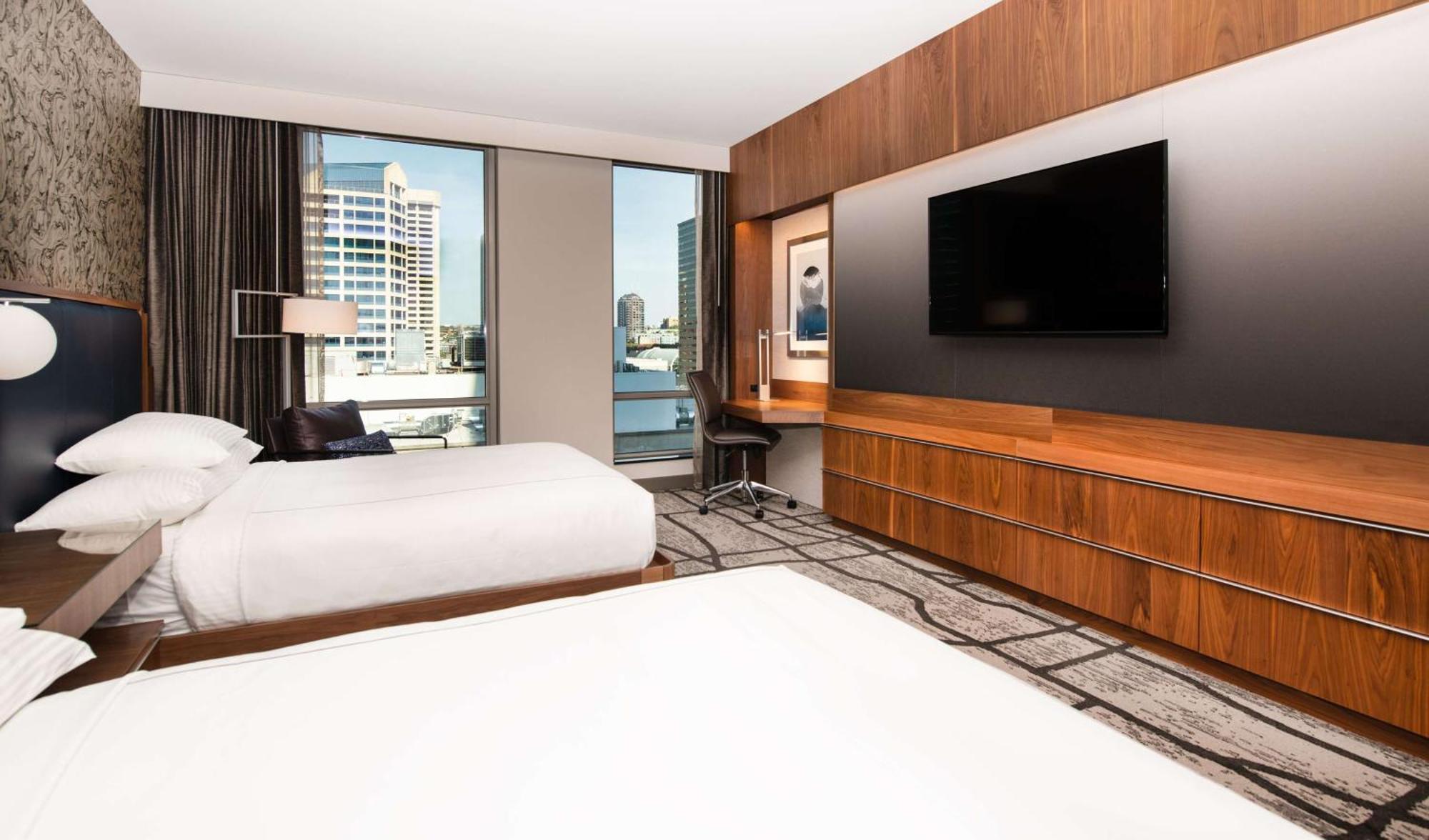 The Charter Hotel Seattle, Curio Collection By Hilton Bagian luar foto